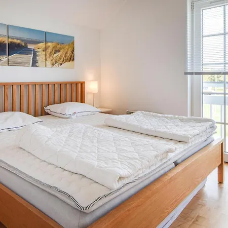 度假居 Beautiful Home In Blavand With Sauna